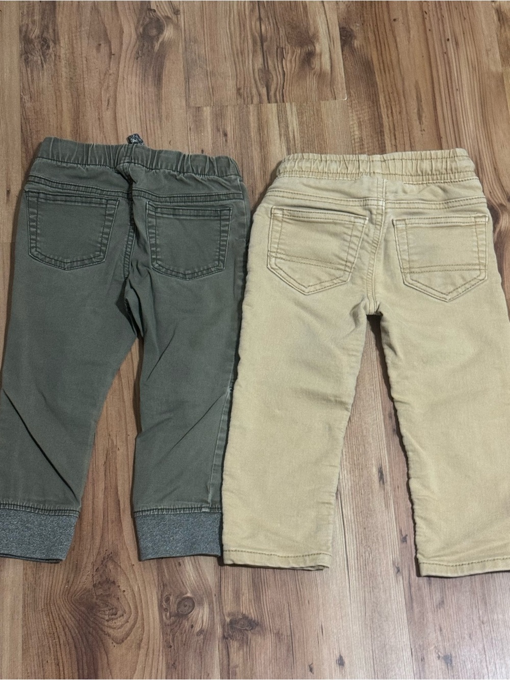 Cat & Jack Kids Pull-On Joggers in Olive Green and Cream